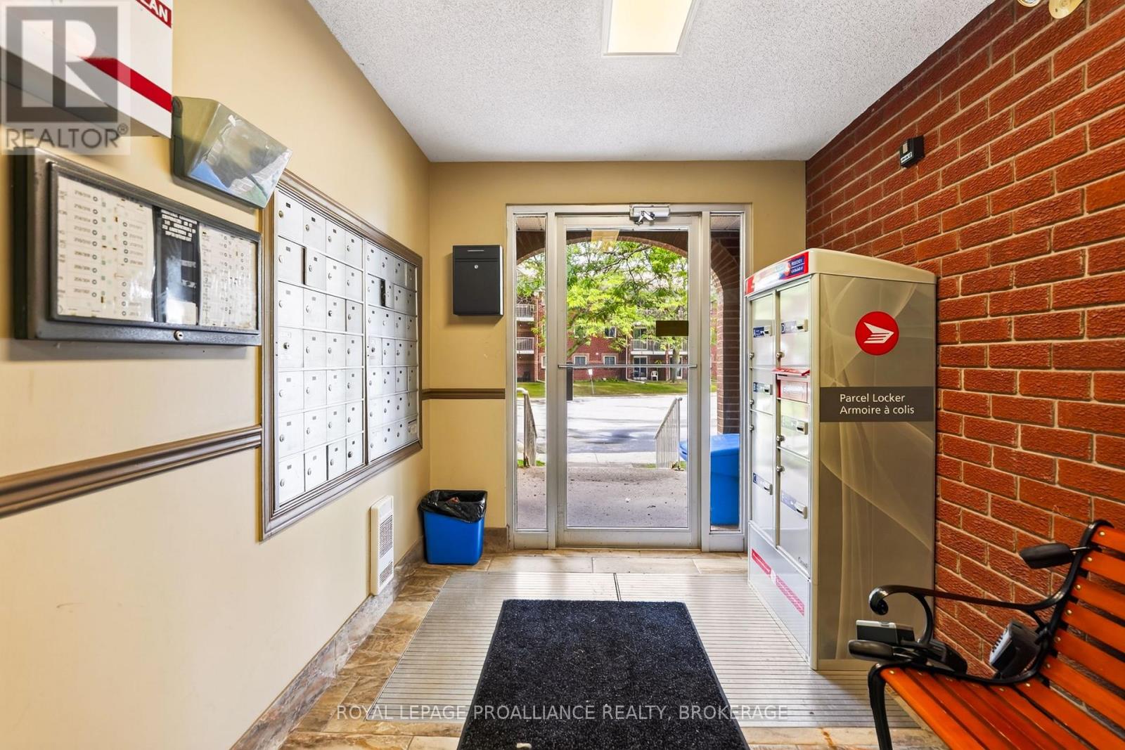 210 - 561 Armstrong Road, Kingston, Ontario K7M 8J9 - Photo 5 - X13716928