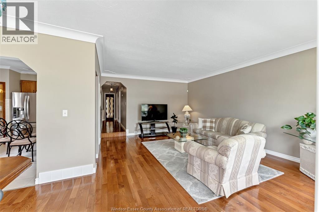 2391 Meighen Road, Windsor, Ontario  N8W 4B8 - Photo 8 - 26020831