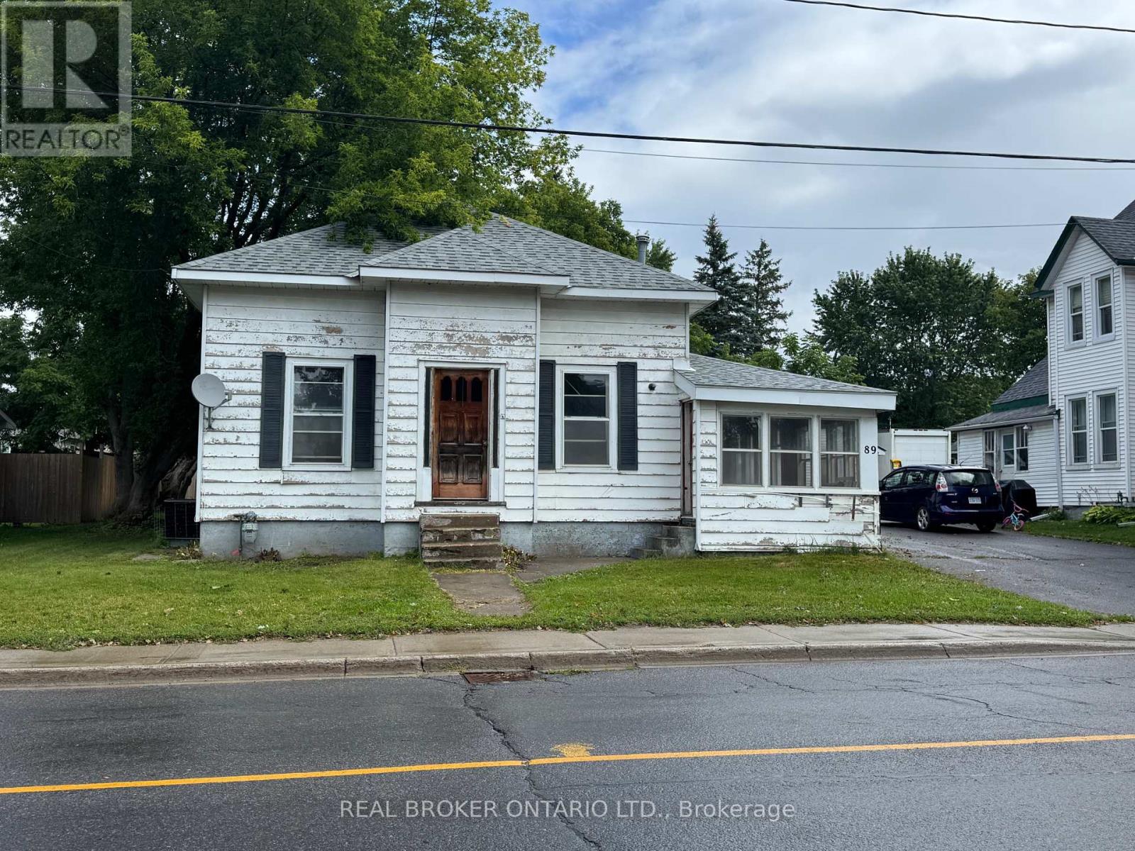 89 Queen Street, Smiths Falls, Ontario  K7A 3N5 - Photo 2 - X13716944