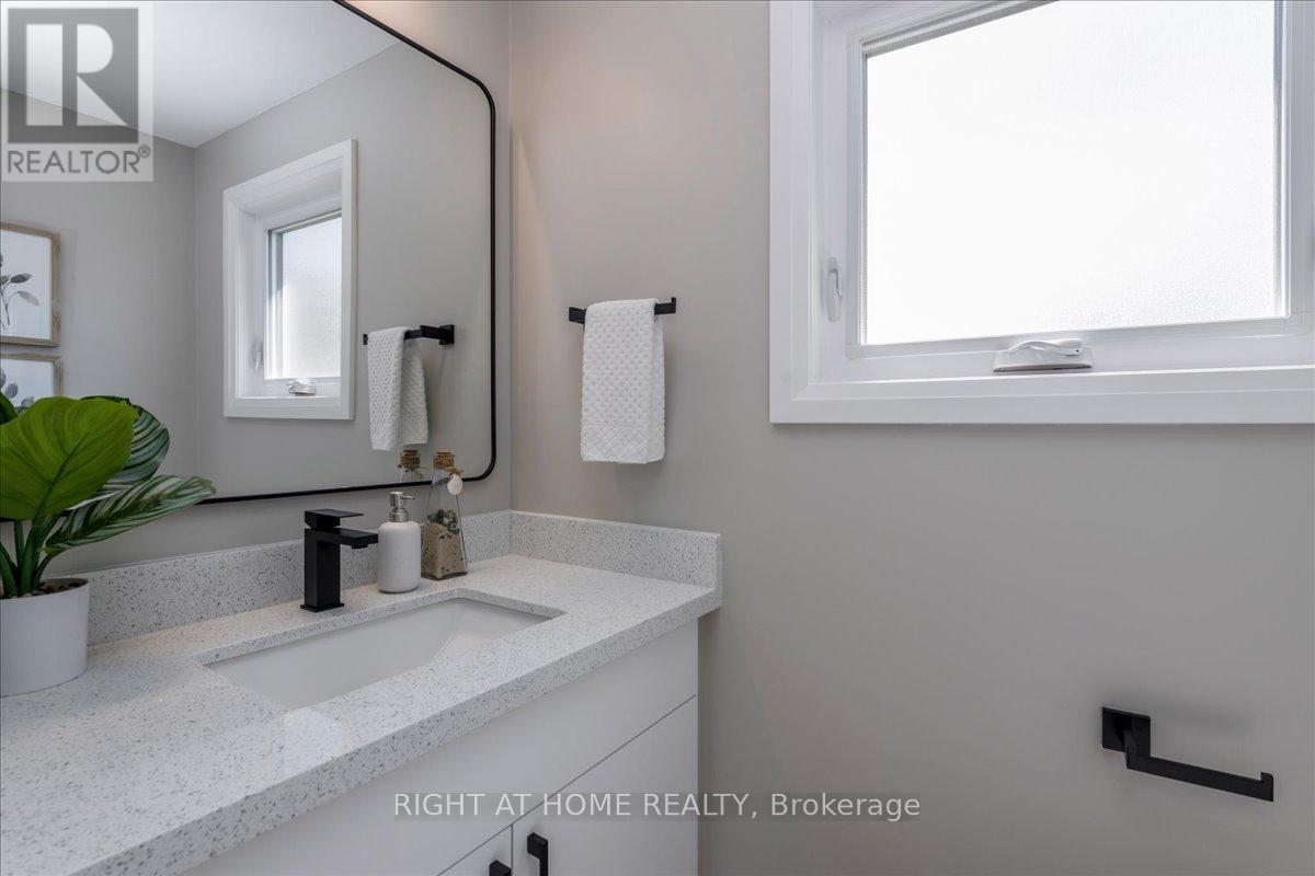 1 South Boulevard, Innisfil, Ontario  L9S 1L7 - Photo 25 - N13716926