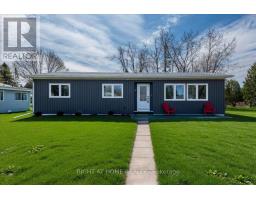 1 SOUTH BOULEVARD, Innisfil, Ontario