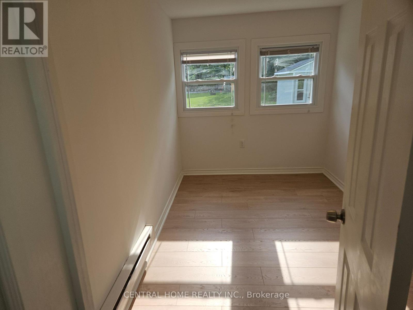 27 Blue Heron Drive, Georgina, Ontario  L0E 1N0 - Photo 14 - N13716940