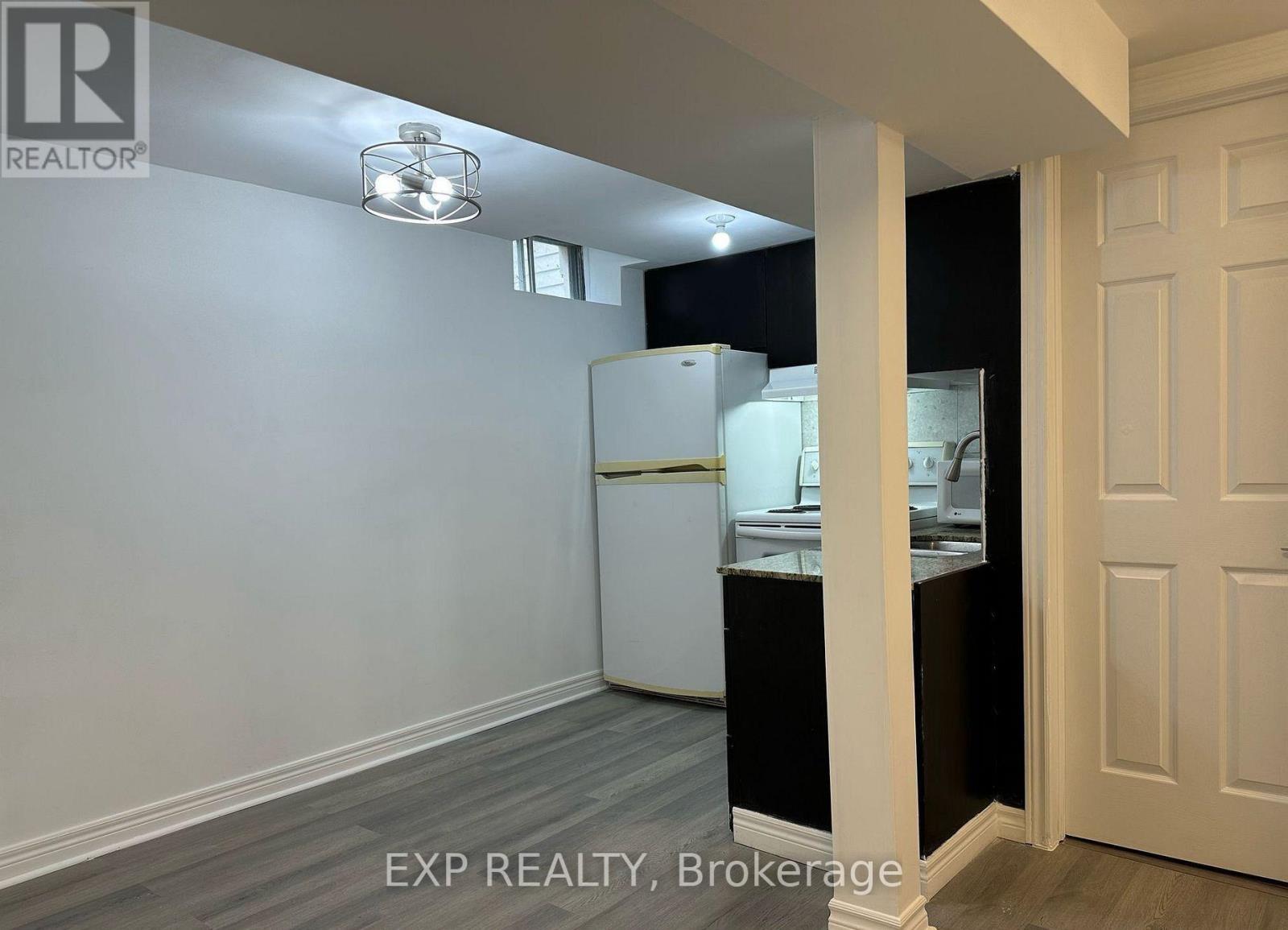 43 D'ambrosio Drive, Barrie, Ontario  L4N 6V6 - Photo 8 - S13716922