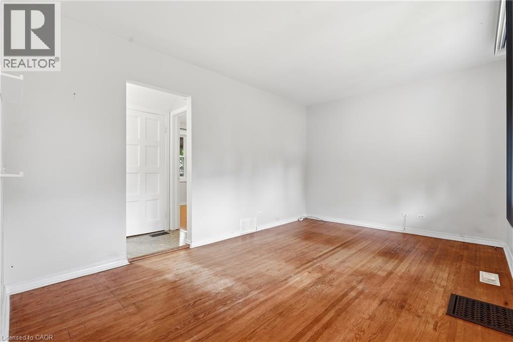 160 Lorne Crescent, Kitchener, Ontario  N2M 3Y5 - Photo 6 - 40858718