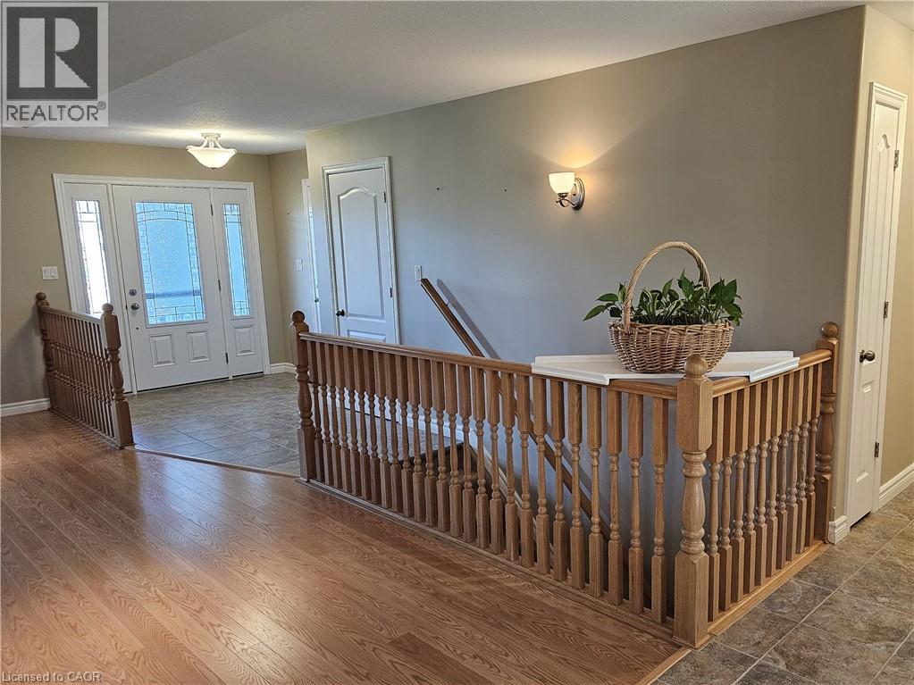 39 Ross Avenue N, Simcoe, Ontario  N3Y 0B2 - Photo 4 - 40857690