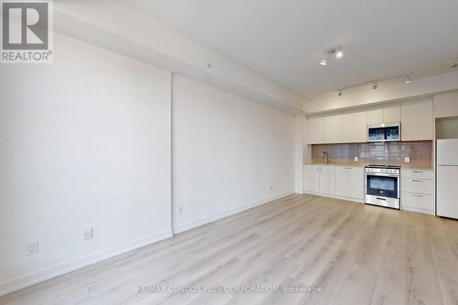 710 - 1787 St Clair Avenue W, Toronto, Ontario  M6N 0B7 - Photo 11 - W13716910