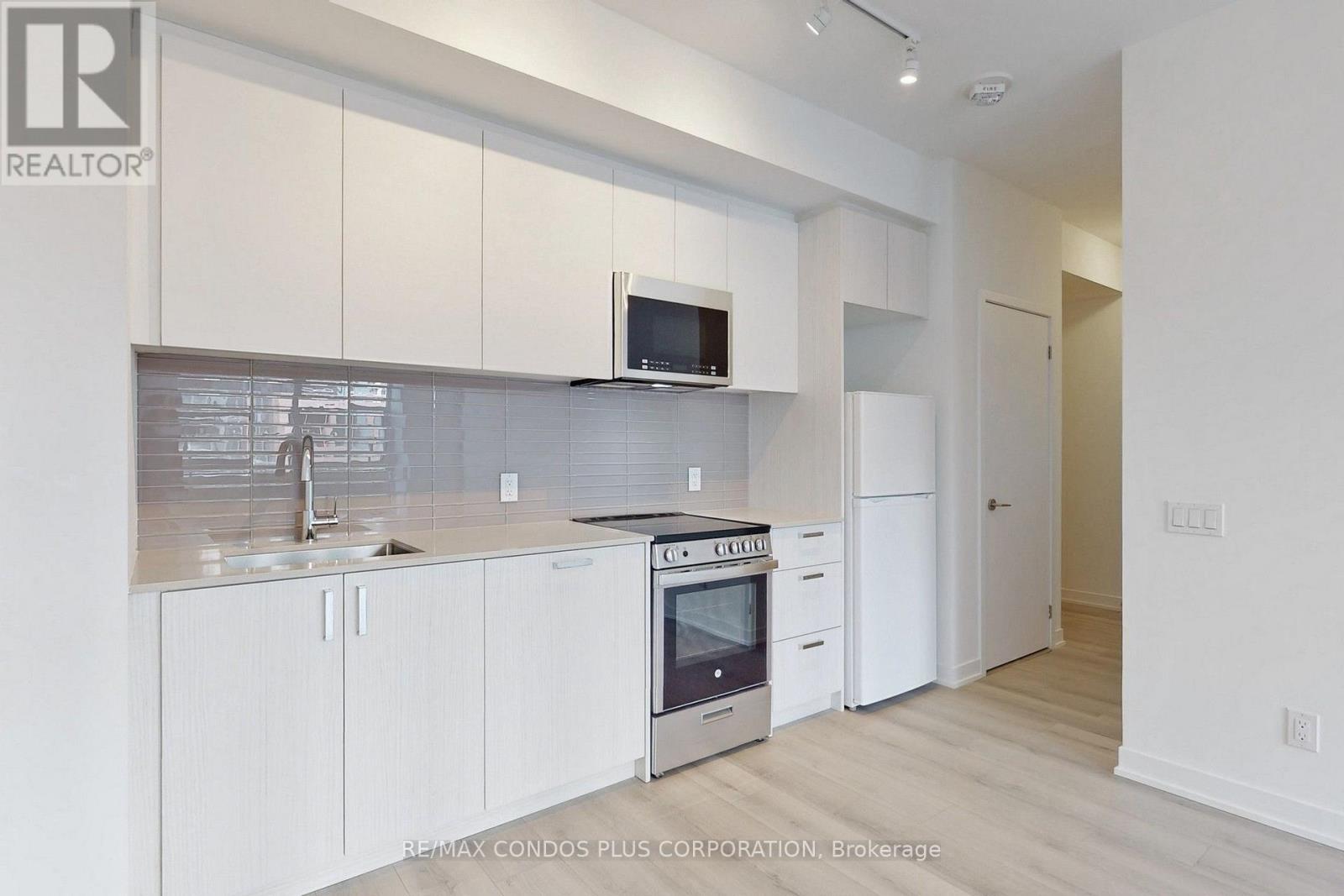 710 - 1787 St Clair Avenue W, Toronto, Ontario  M6N 0B7 - Photo 13 - W13716910