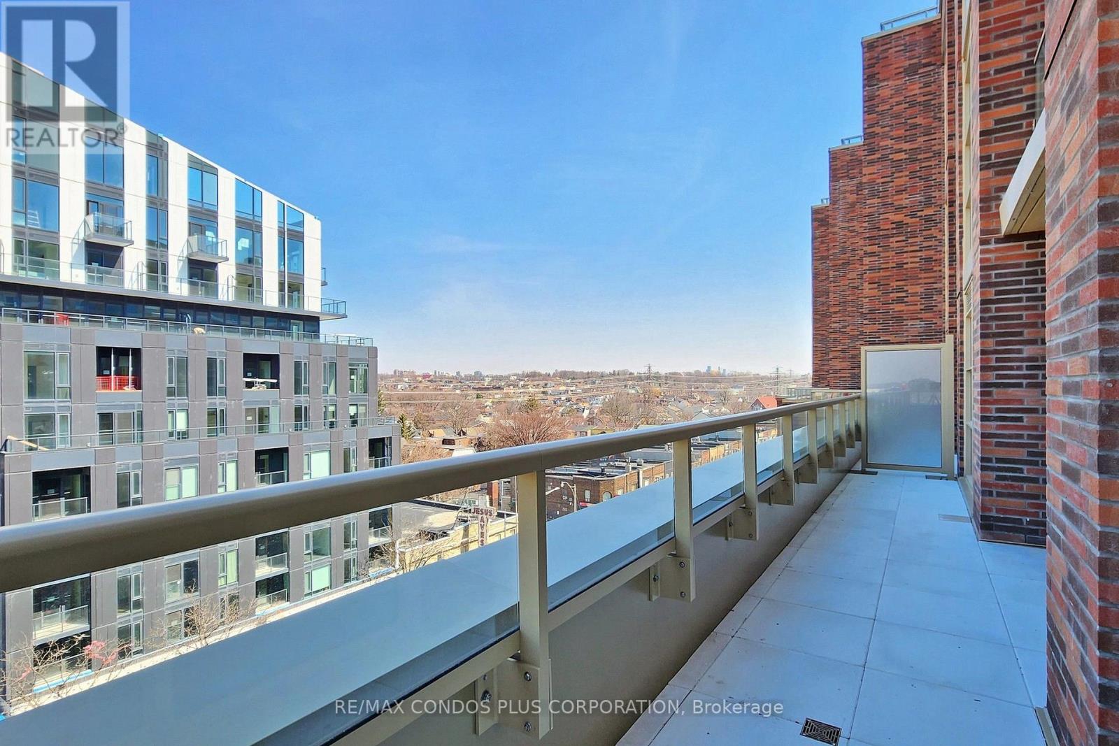 710 - 1787 St Clair Avenue W, Toronto, Ontario  M6N 0B7 - Photo 42 - W13716910