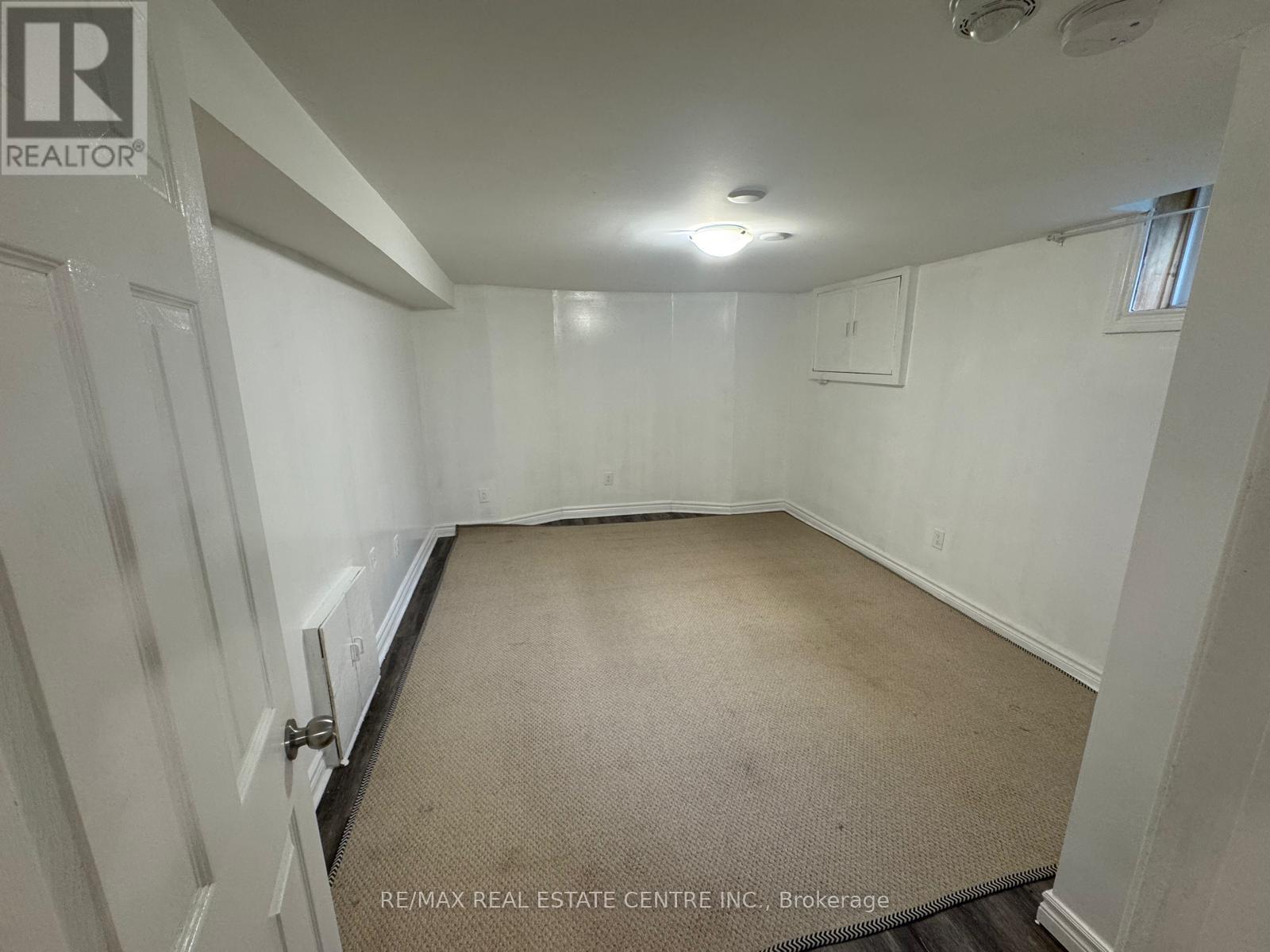 Basement - 546 Laurier Crescent, Pickering, Ontario  L1V 4P9 - Photo 13 - E13704902