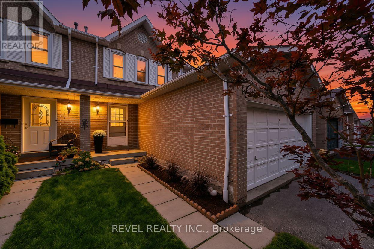 22 KIPLING CRESCENT, Ajax, Ontario