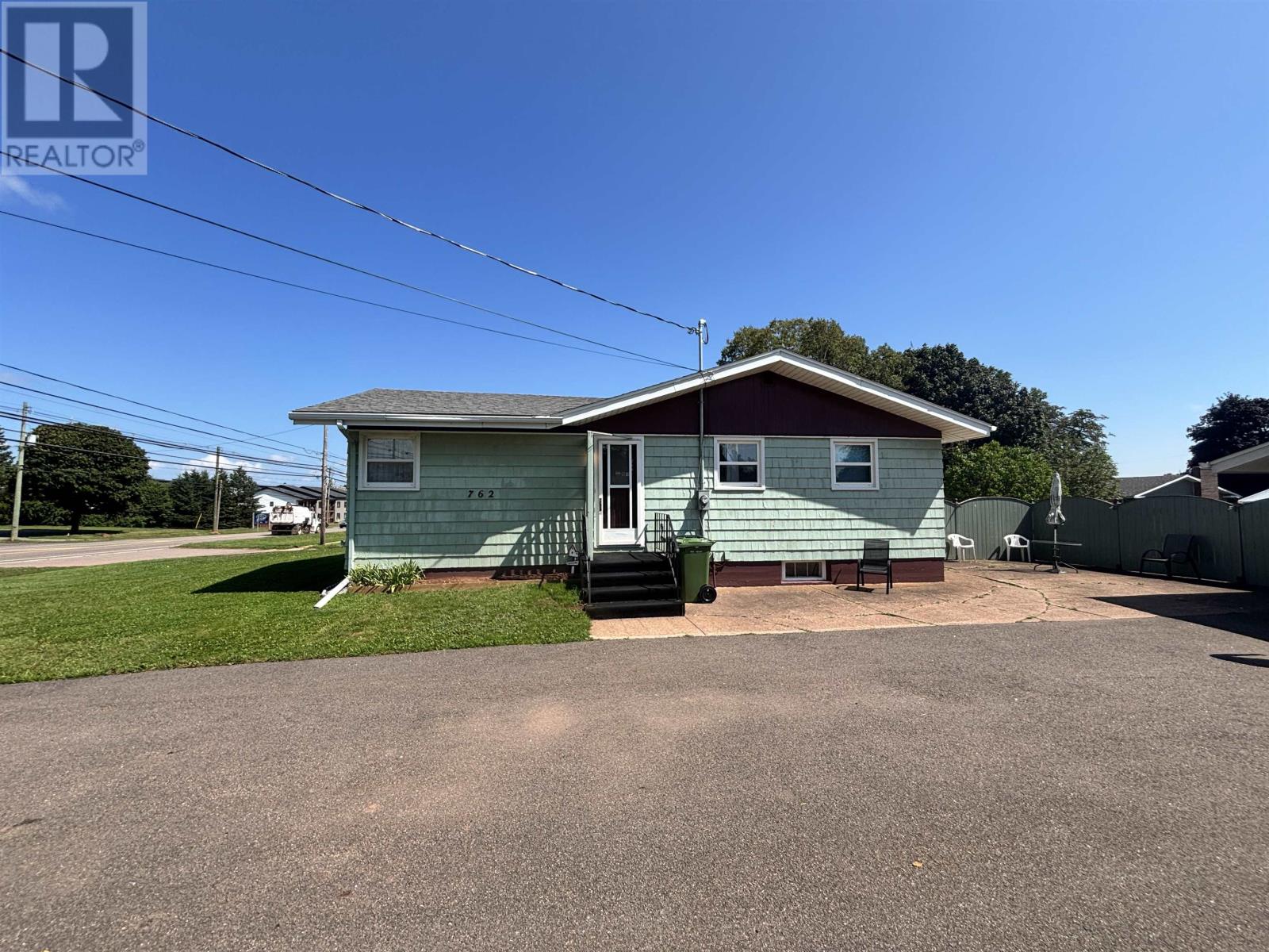 762 Water Street E, Summerside, Prince Edward Island C4N 4J4 - Photo 2 - 202621637