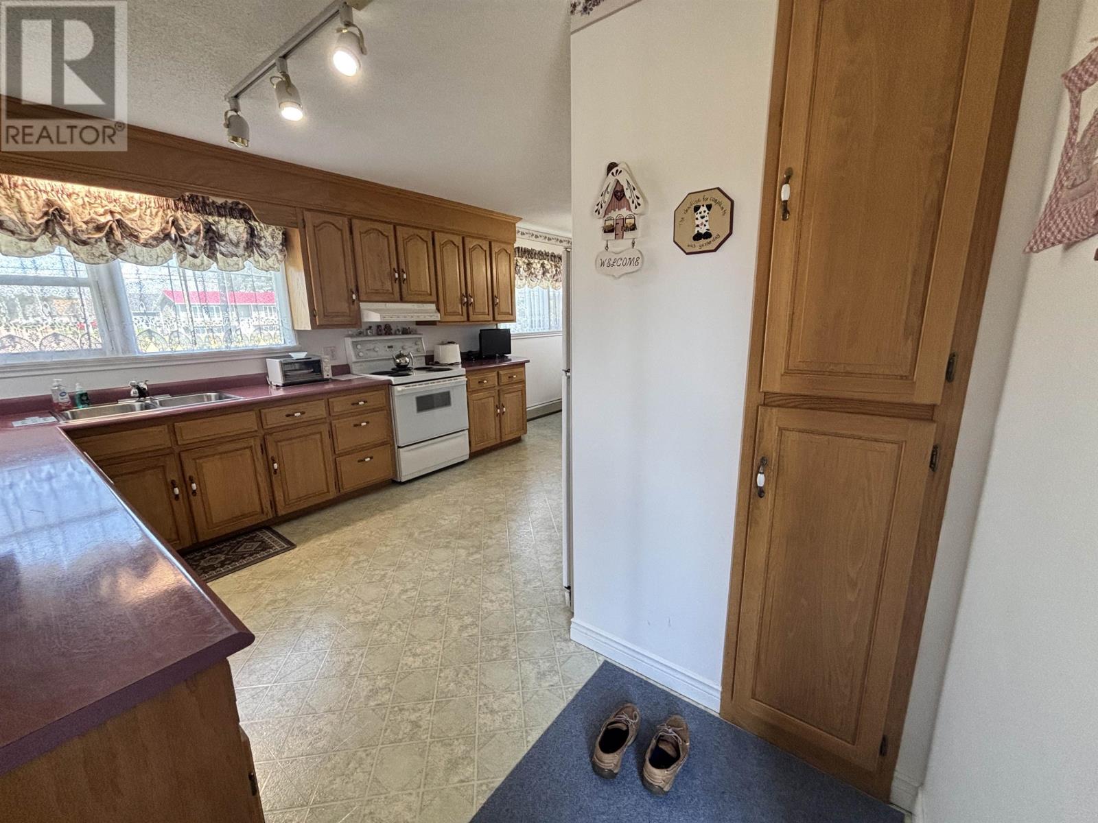 762 Water Street E, Summerside, Prince Edward Island C4N 4J4 - Photo 5 - 202621637