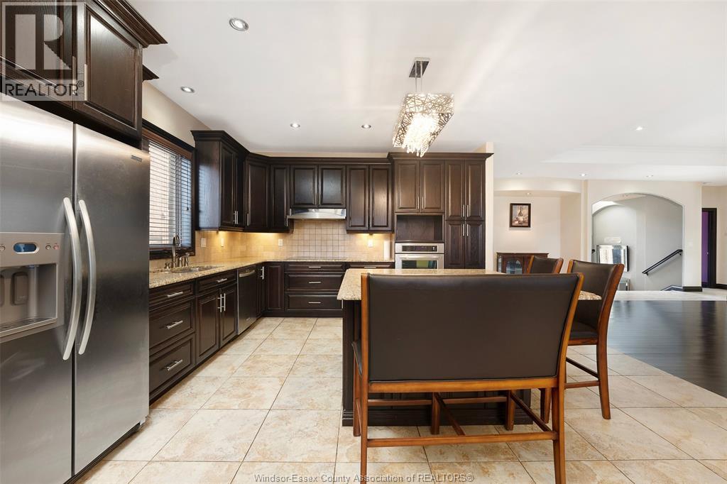199 Ellison, Leamington, Ontario  N8H 0A2 - Photo 10 - 26020682