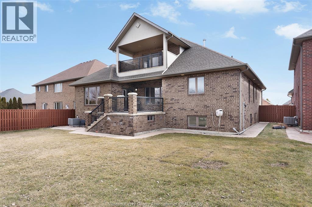199 Ellison, Leamington, Ontario  N8H 0A2 - Photo 36 - 26020682