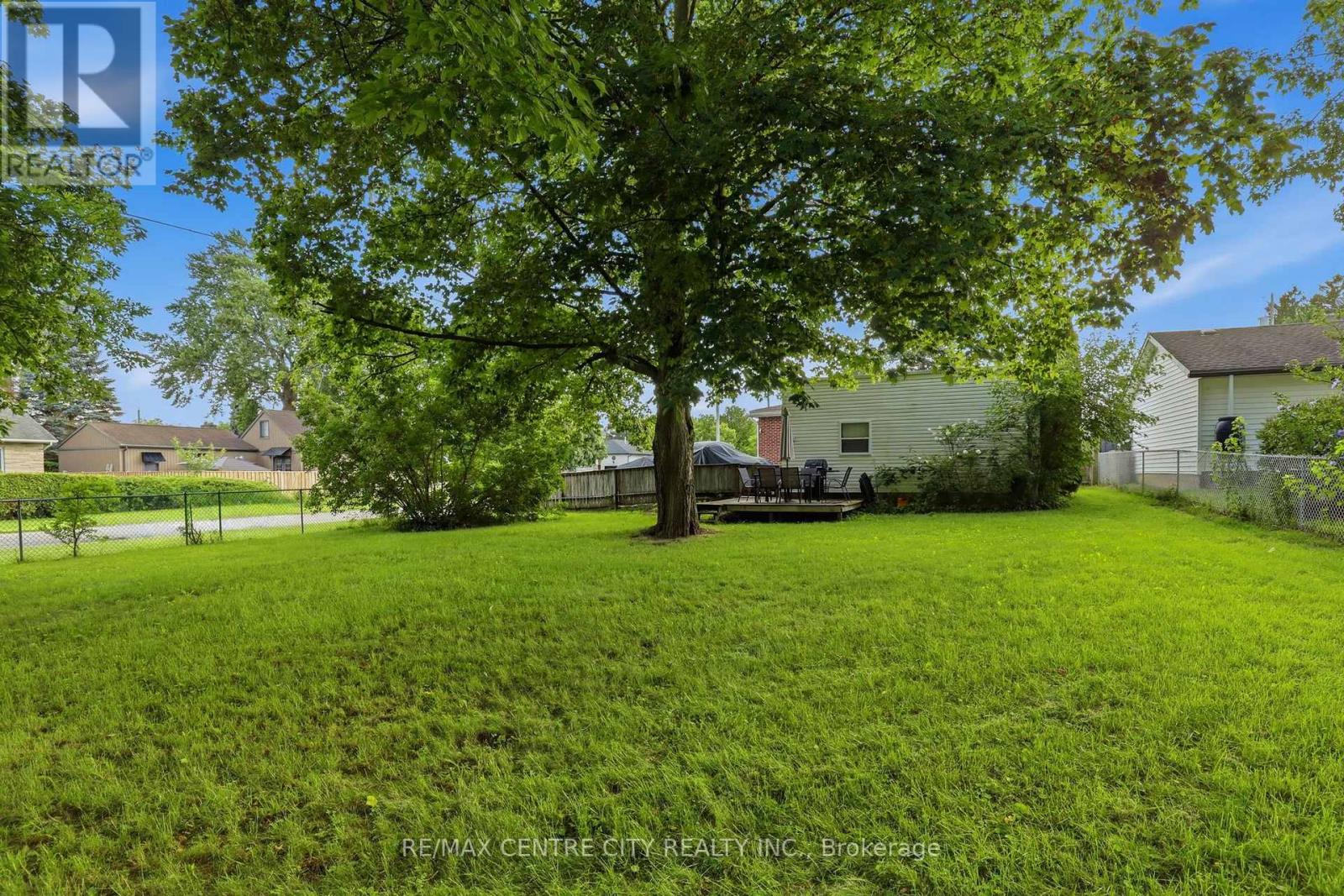 438 Forest Lawn Avenue, London East, Ontario  N5V 1T1 - Photo 34 - X13716968