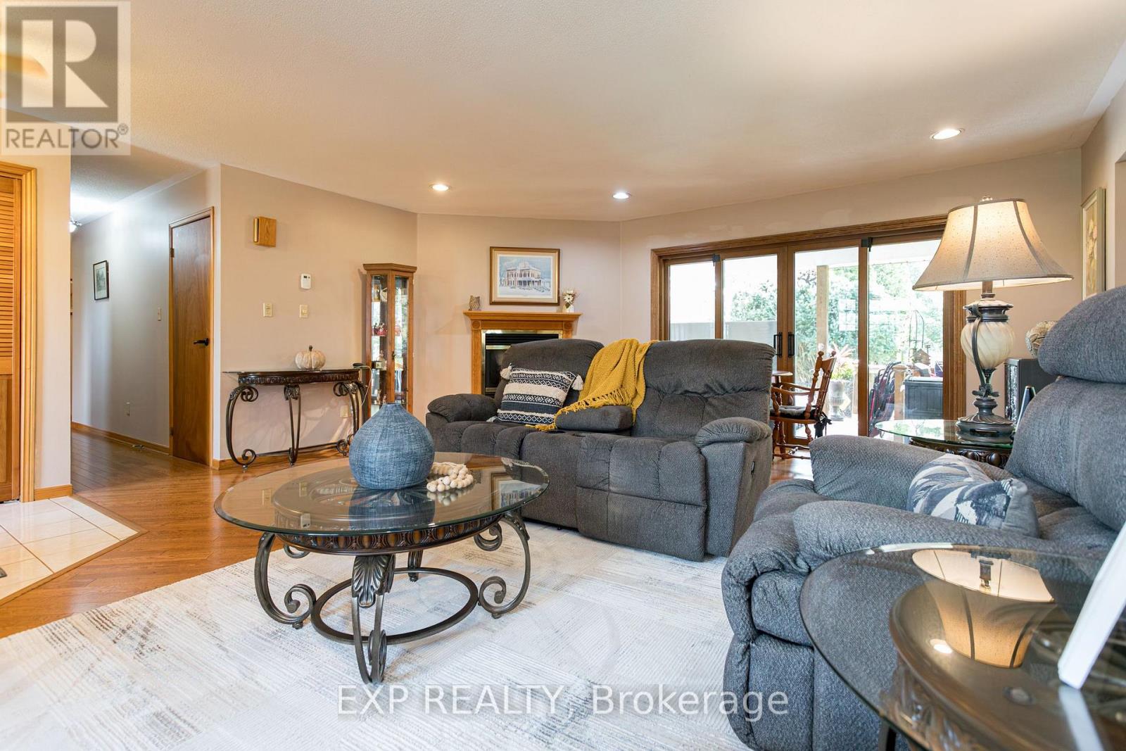 23401 Melbourne Road, Southwest Middlesex, Ontario  N0L 1A0 - Photo 11 - X13716980