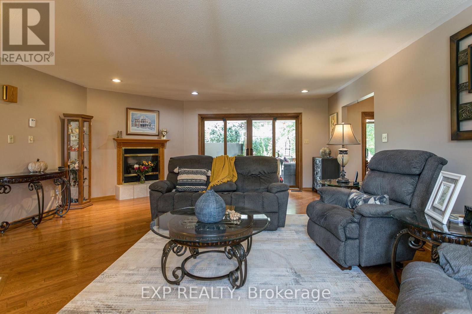 23401 Melbourne Road, Southwest Middlesex, Ontario  N0L 1A0 - Photo 12 - X13716980