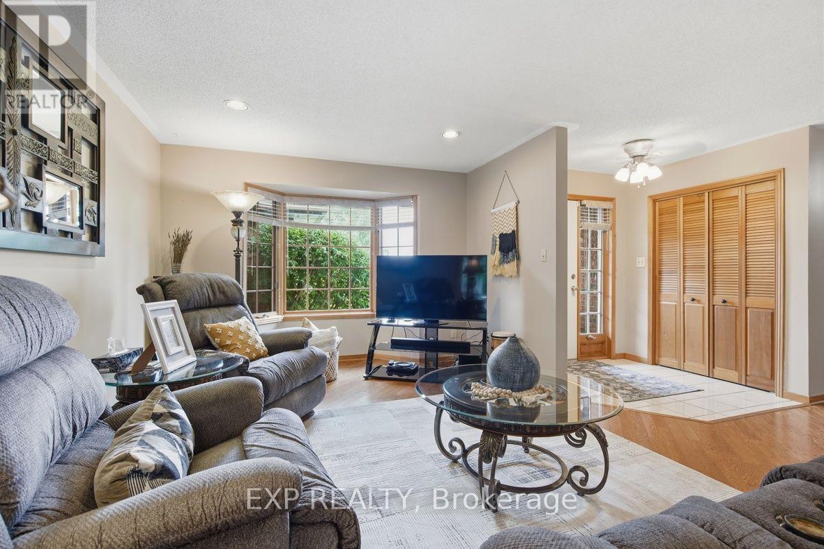 23401 Melbourne Road, Southwest Middlesex, Ontario  N0L 1A0 - Photo 14 - X13716980