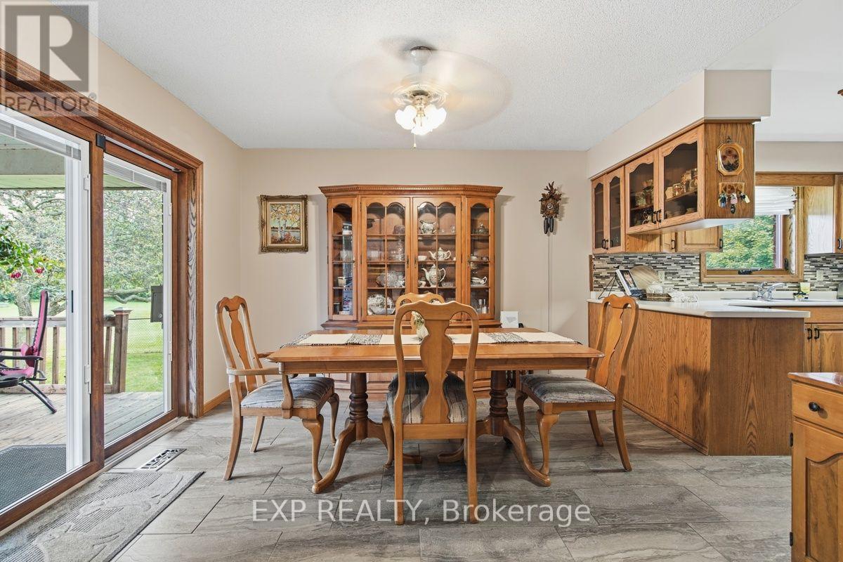 23401 Melbourne Road, Southwest Middlesex, Ontario  N0L 1A0 - Photo 15 - X13716980