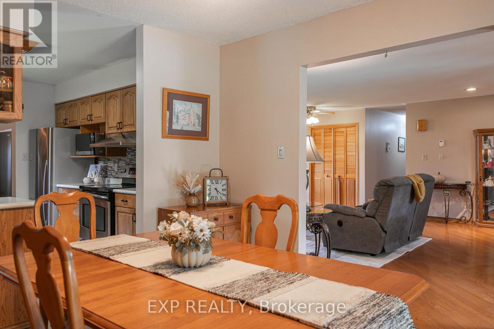 23401 Melbourne Road, Southwest Middlesex, Ontario  N0L 1A0 - Photo 17 - X13716980