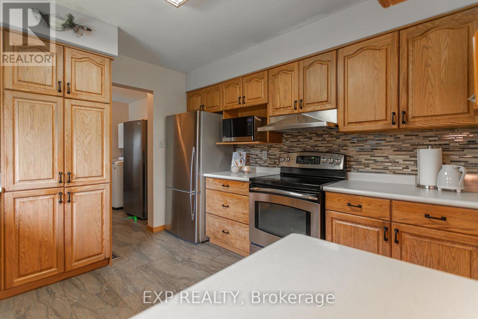 23401 Melbourne Road, Southwest Middlesex, Ontario  N0L 1A0 - Photo 22 - X13716980