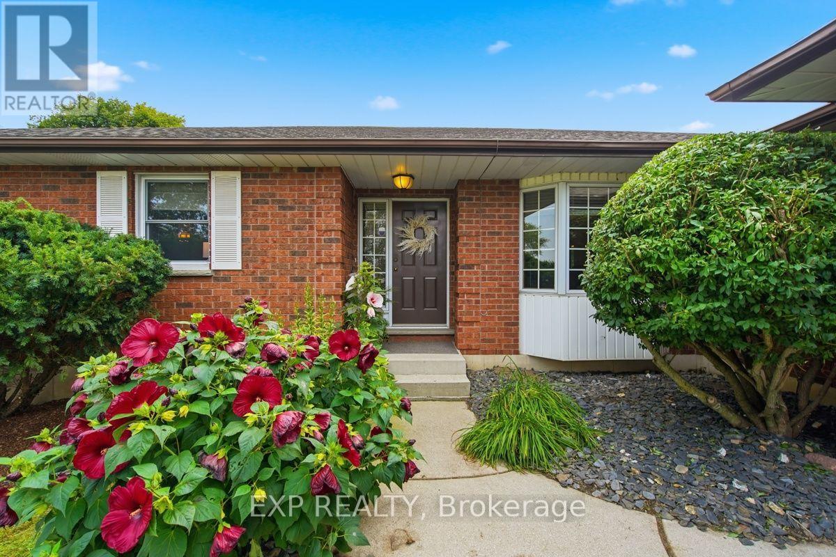 23401 Melbourne Road, Southwest Middlesex, Ontario  N0L 1A0 - Photo 5 - X13716980
