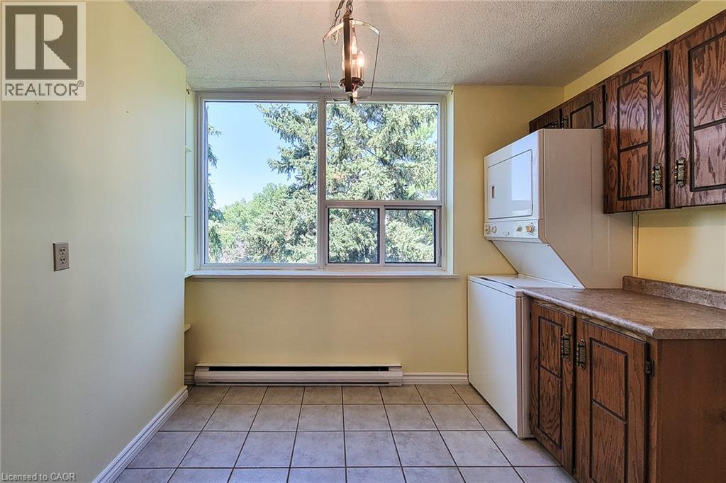 28 Robinson Street N Unit# 405, Grimsby, Ontario  L3M 3C9 - Photo 19 - 40858544
