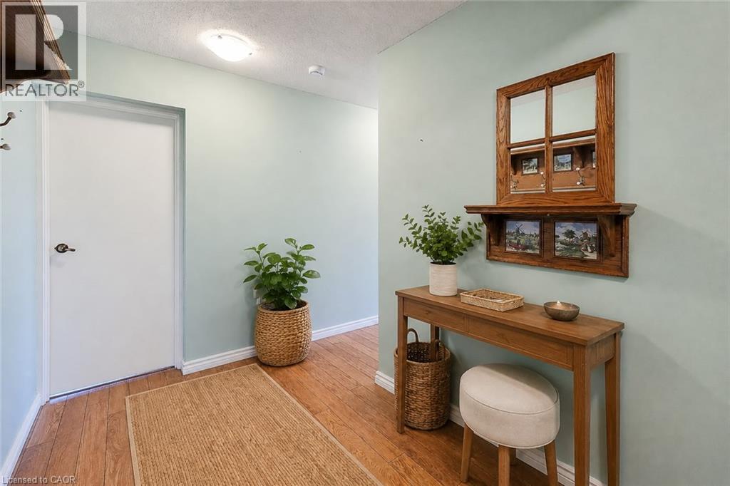 28 Robinson Street N Unit# 405, Grimsby, Ontario  L3M 3C9 - Photo 39 - 40858544