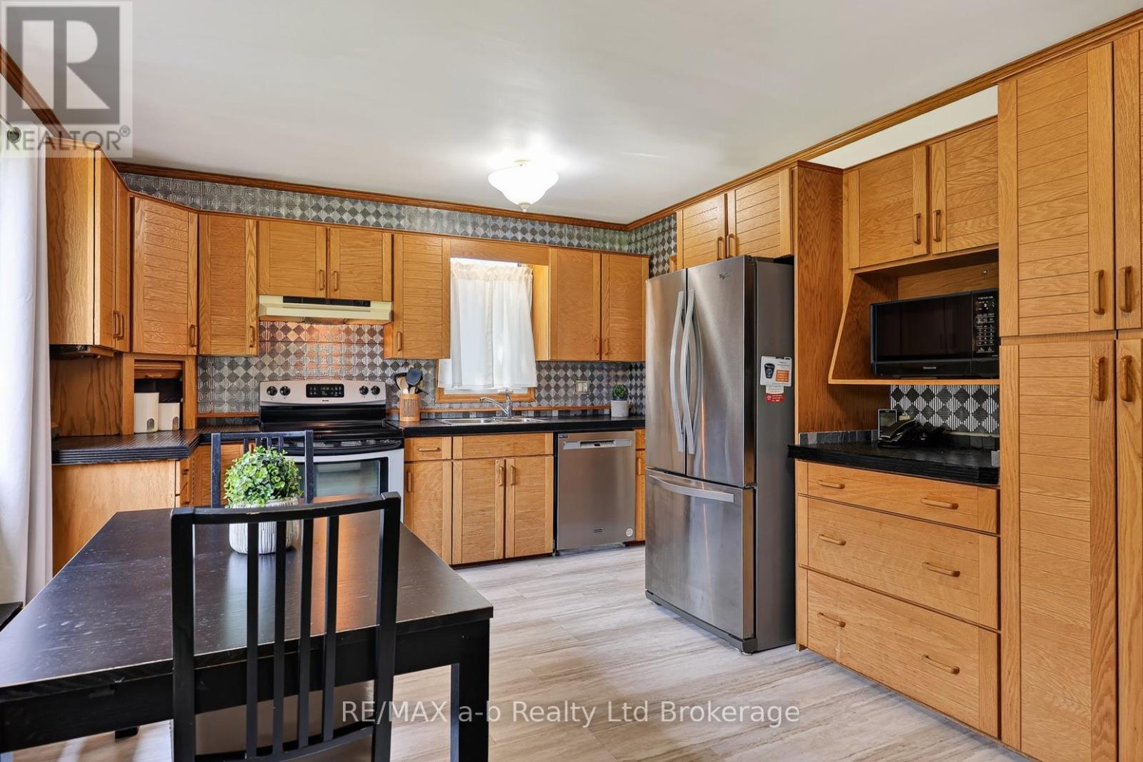10 Pitcher Street, Norwich, Ontario  N0J 1P0 - Photo 22 - X13717048