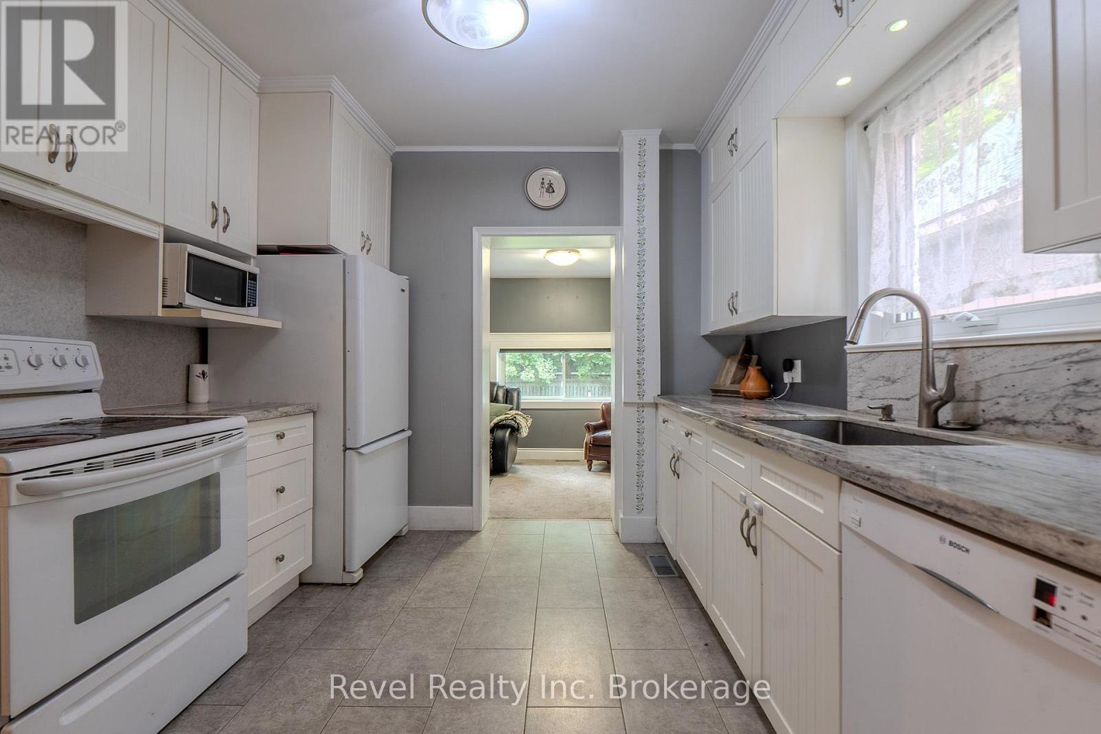 651 Jane Street, North Bay, Ontario  P1B 3H1 - Photo 9 - X13717042