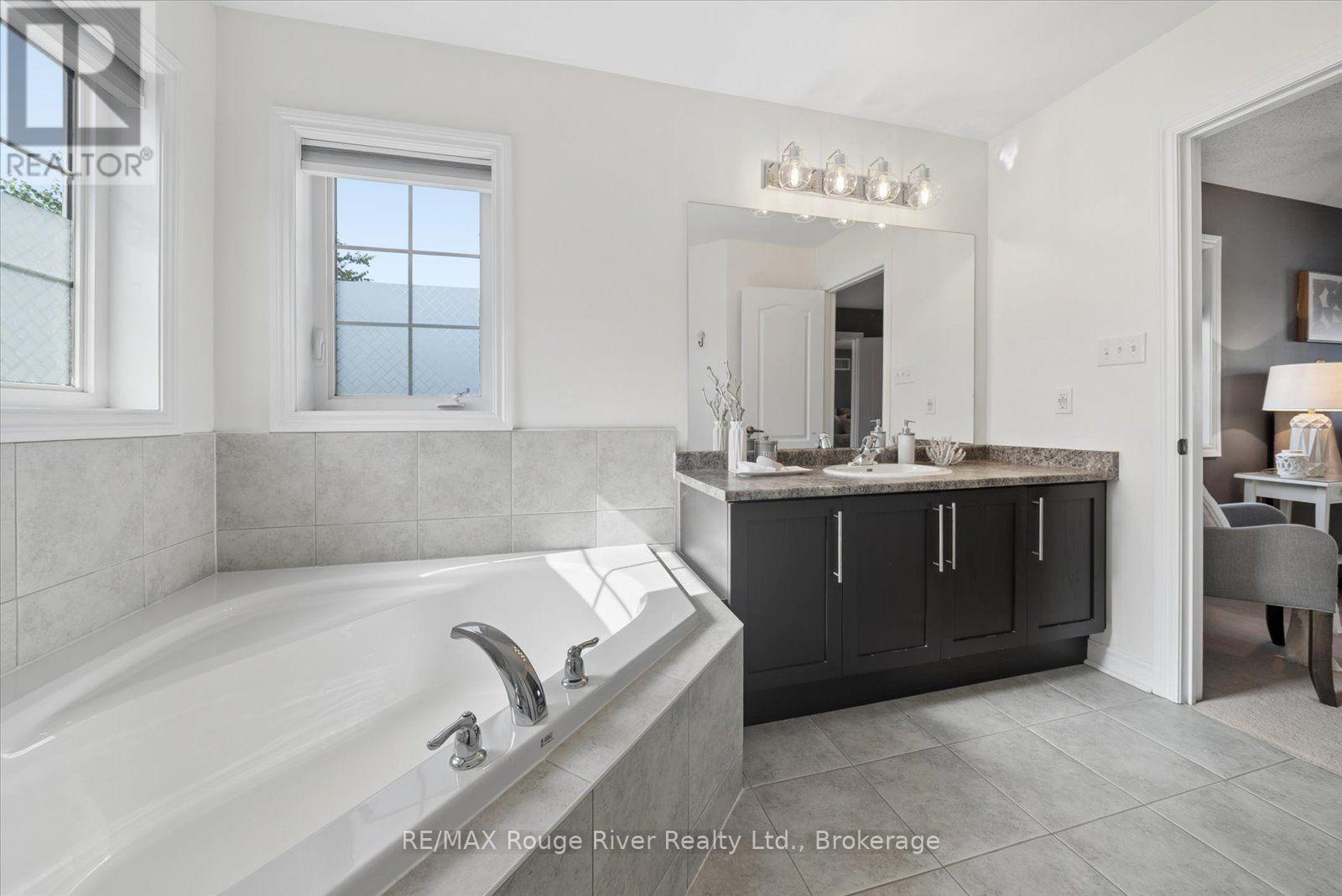 14 Chiswick Avenue, Whitby, Ontario  L1M 0E1 - Photo 29 - E13716964
