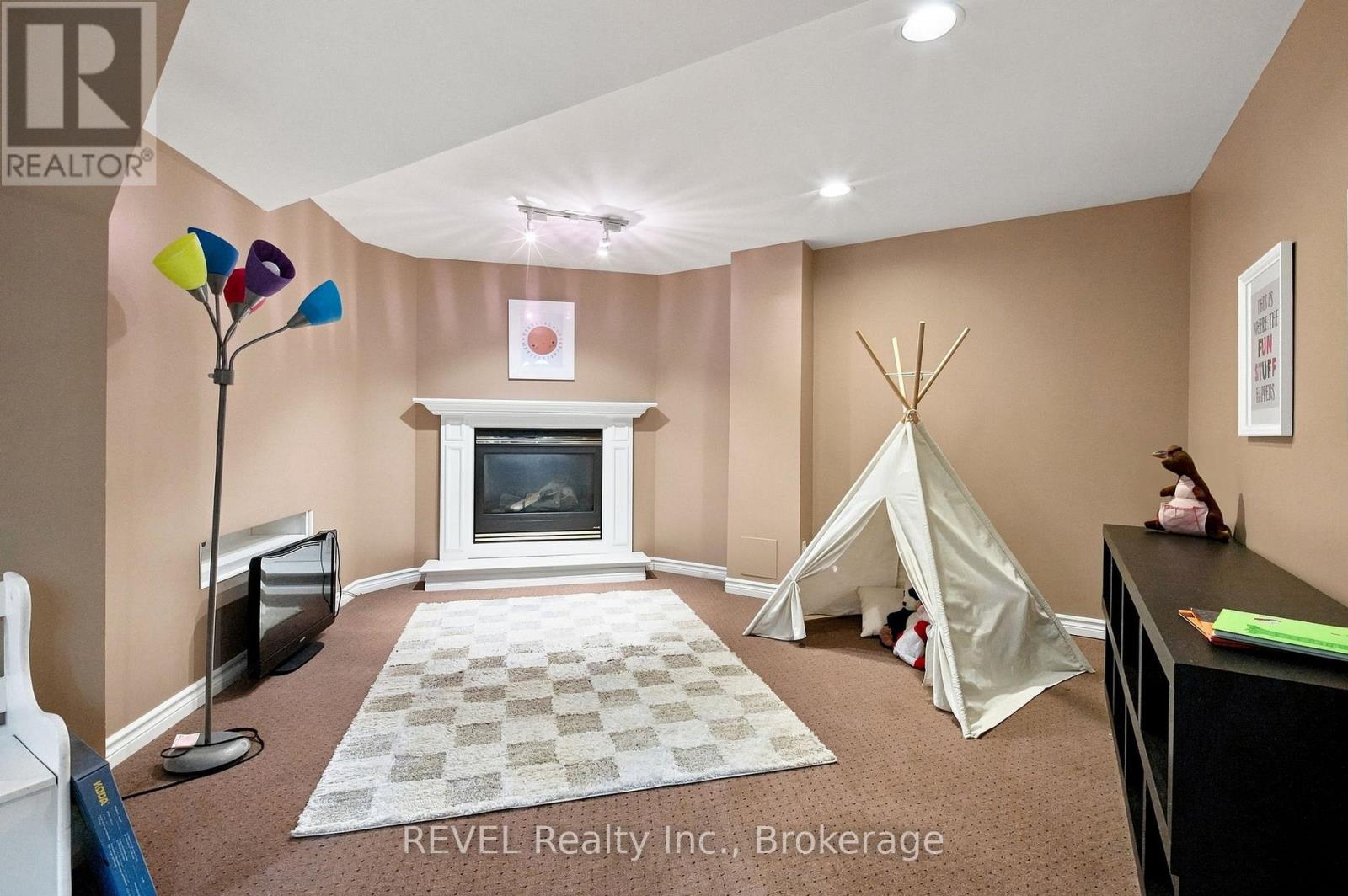 28 Falstaff Crescent, Whitby, Ontario  L1R 1W3 - Photo 30 - E13717070