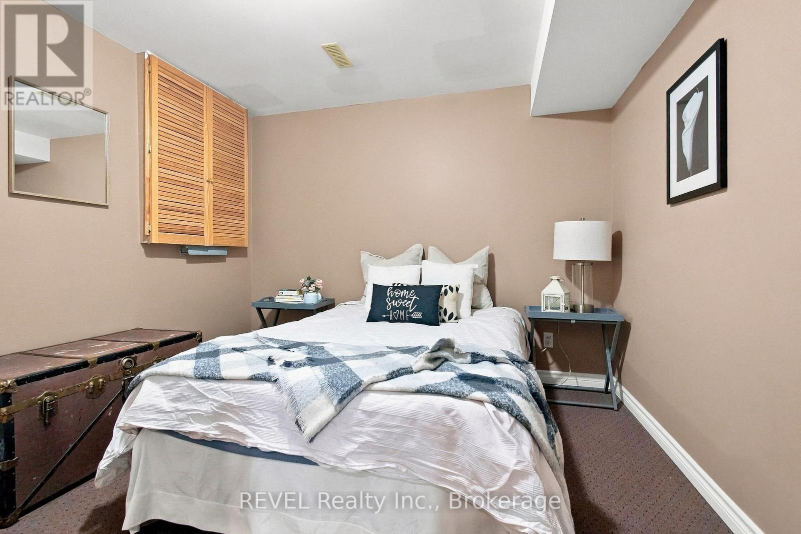28 Falstaff Crescent, Whitby, Ontario  L1R 1W3 - Photo 34 - E13717070
