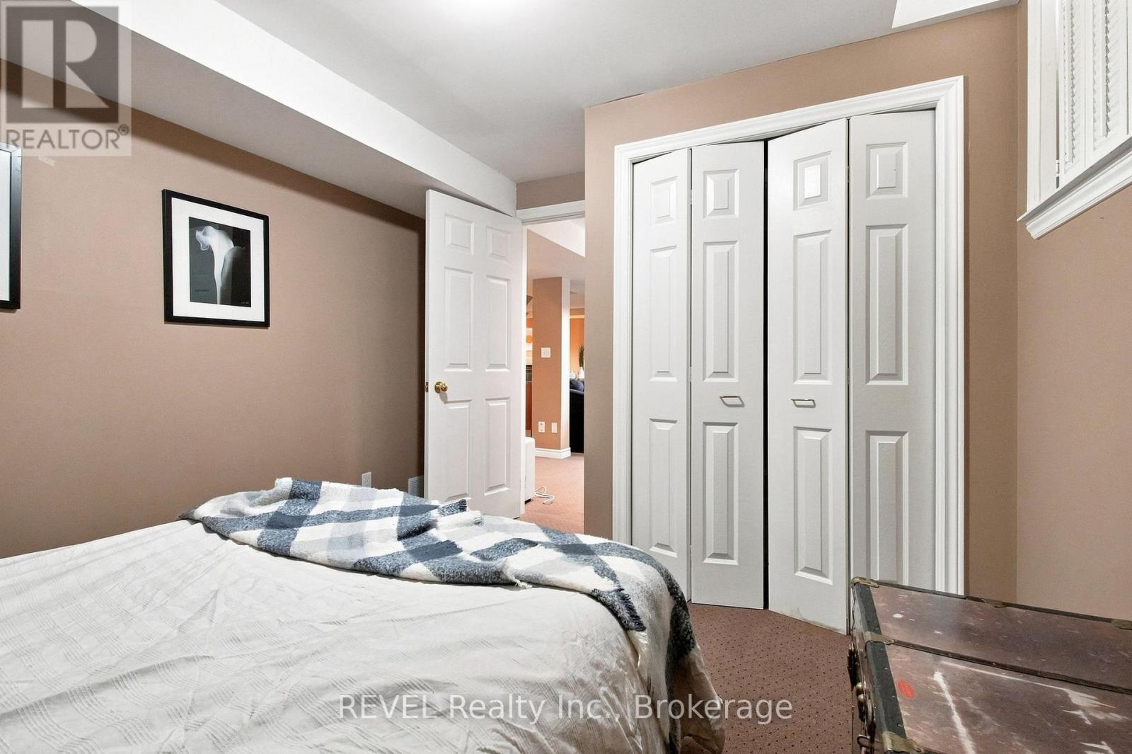 28 Falstaff Crescent, Whitby, Ontario  L1R 1W3 - Photo 35 - E13717070