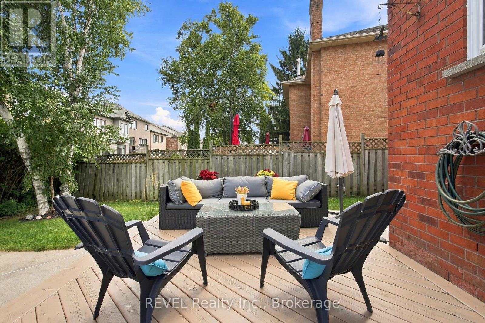 28 Falstaff Crescent, Whitby, Ontario  L1R 1W3 - Photo 42 - E13717070