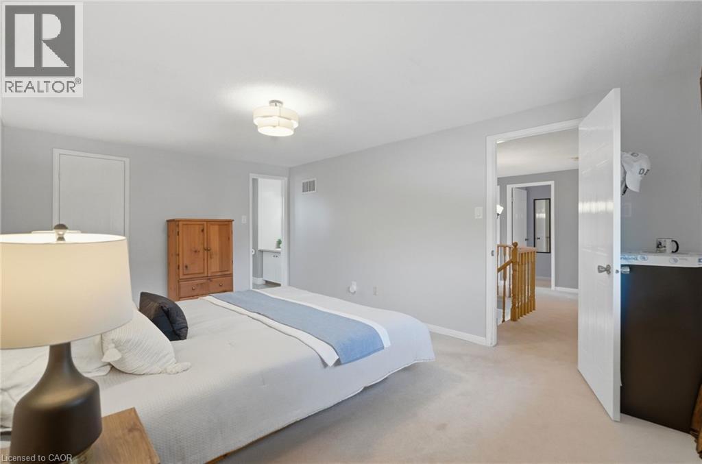 2055 Hunters Wood Drive, Burlington, Ontario  L7M 2T9 - Photo 22 - 40858169