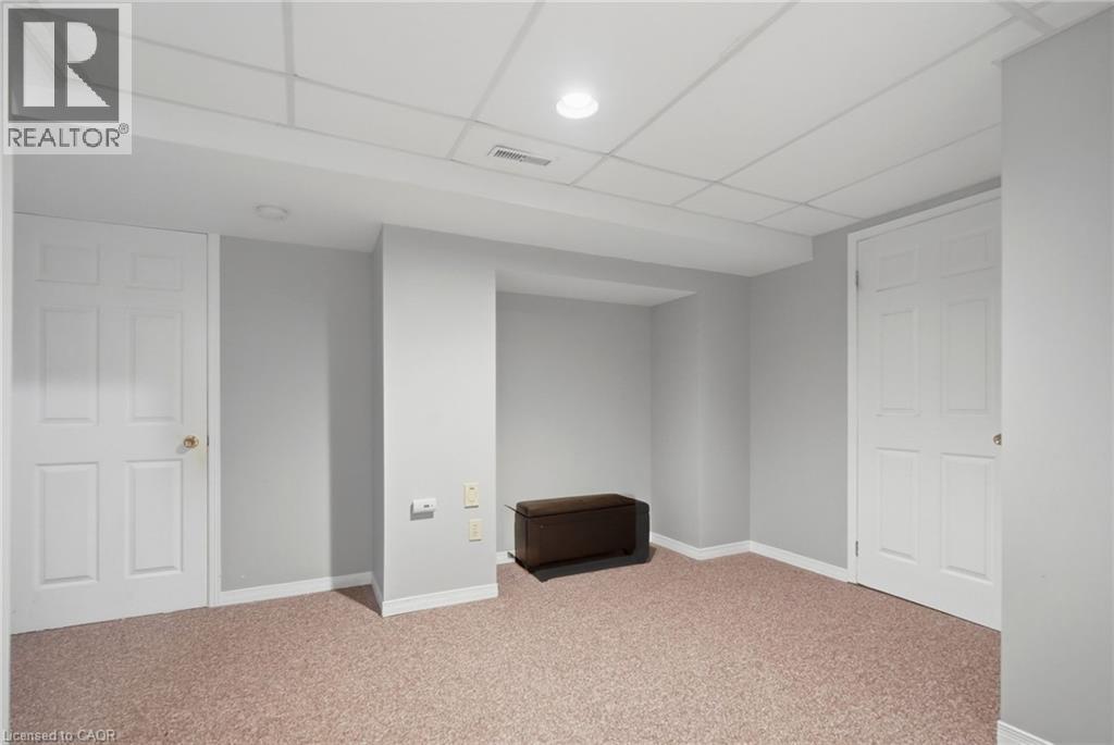 2055 Hunters Wood Drive, Burlington, Ontario  L7M 2T9 - Photo 35 - 40858169