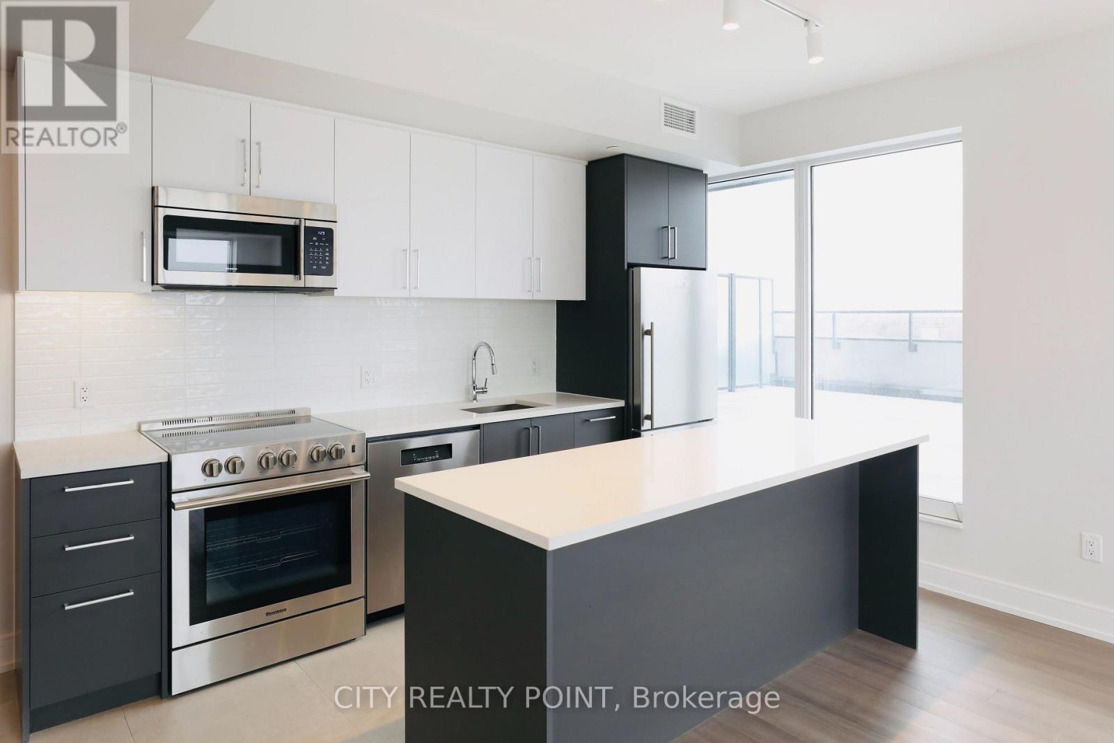909 - 2525 Bathurst Street, Toronto, Ontario  M6B 2Y9 - Photo 4 - C13717006