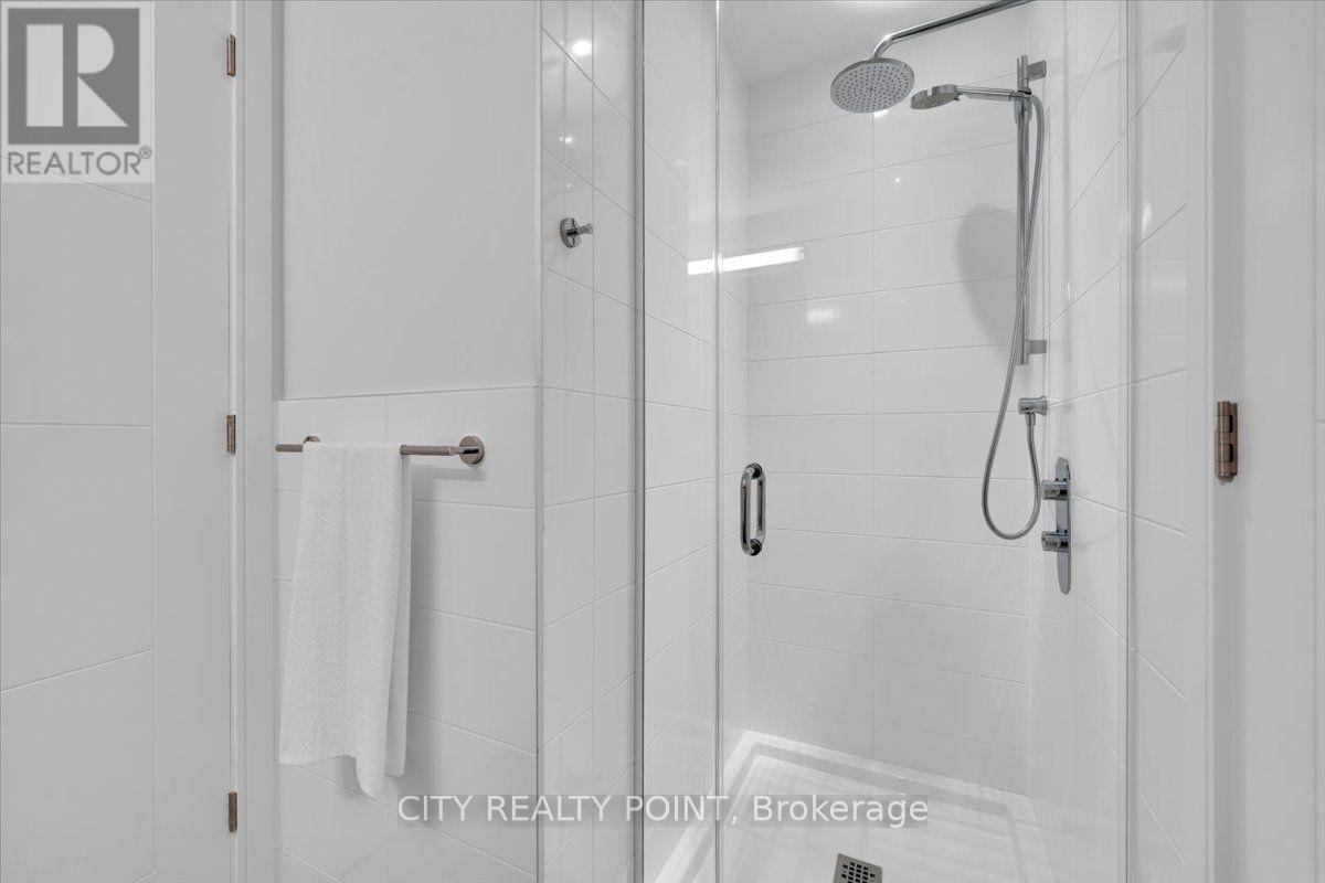 201 - 664 Spadina Avenue, Toronto, Ontario  M5S 2H7 - Photo 17 - C13717008