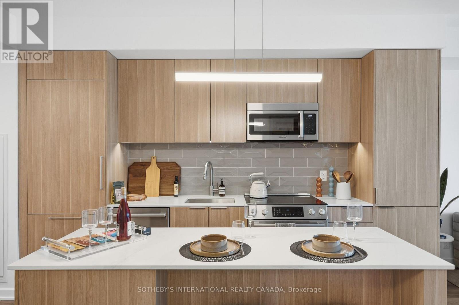 1707 - 88 Bathurst Street, Toronto, Ontario  M5V 0W8 - Photo 9 - C13717032