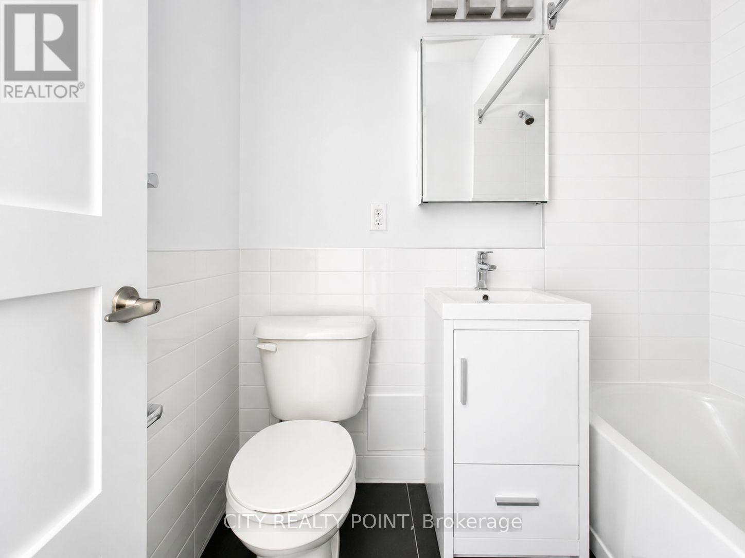 209 - 990 Avenue Road, Toronto, Ontario  M5P 2K8 - Photo 8 - C13717038