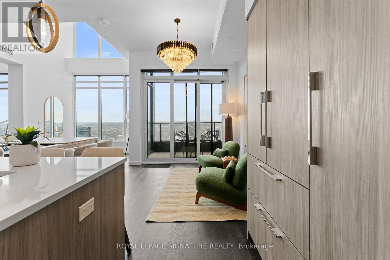Ph7001 - 1 Concord Cityplace Way, Toronto, Ontario  M5V 0X3 - Photo 10 - C13717094
