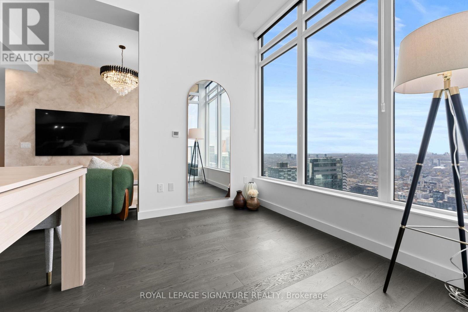 Ph7001 - 1 Concord Cityplace Way, Toronto, Ontario  M5V 0X3 - Photo 14 - C13717094