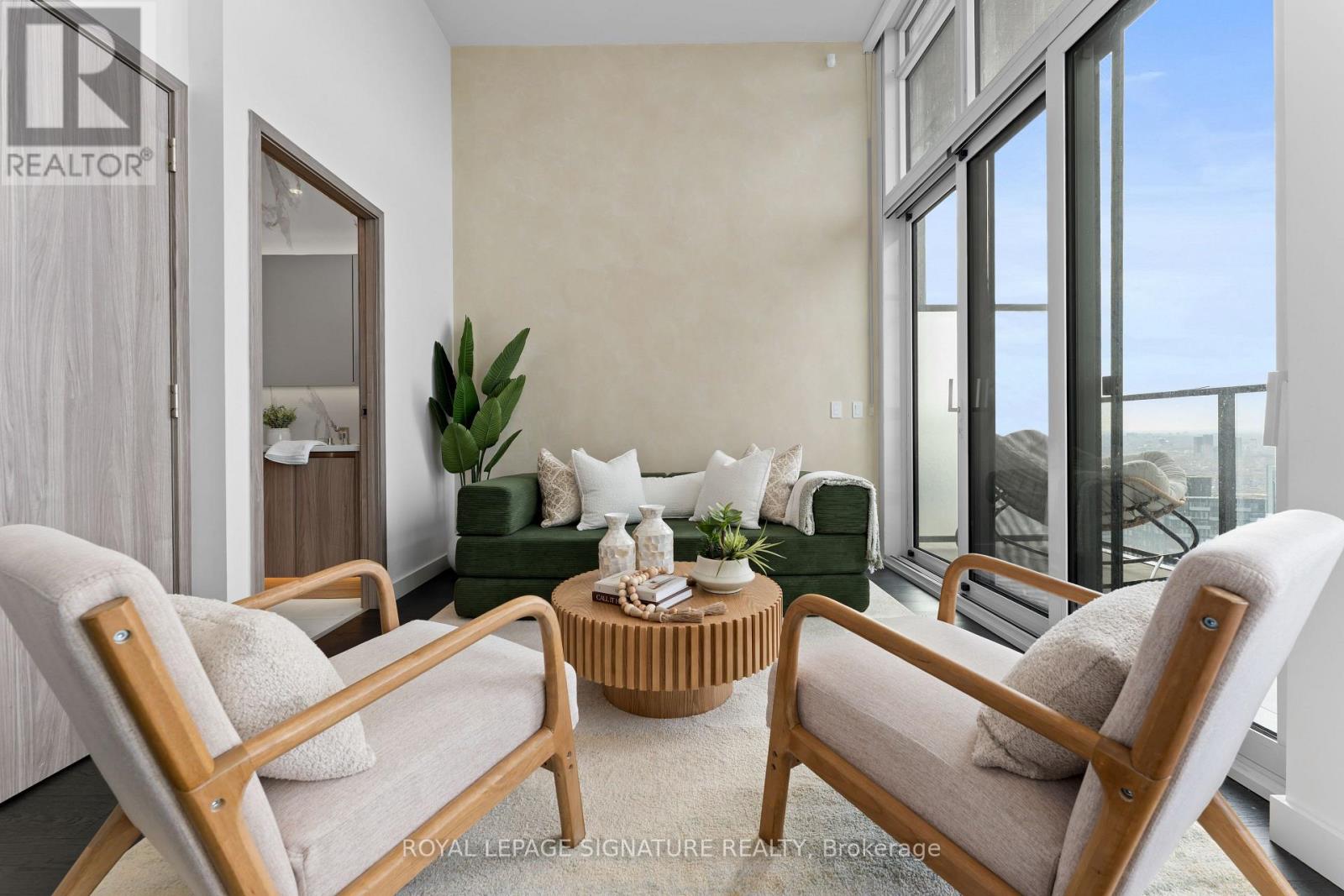 Ph7001 - 1 Concord Cityplace Way, Toronto, Ontario  M5V 0X3 - Photo 22 - C13717094