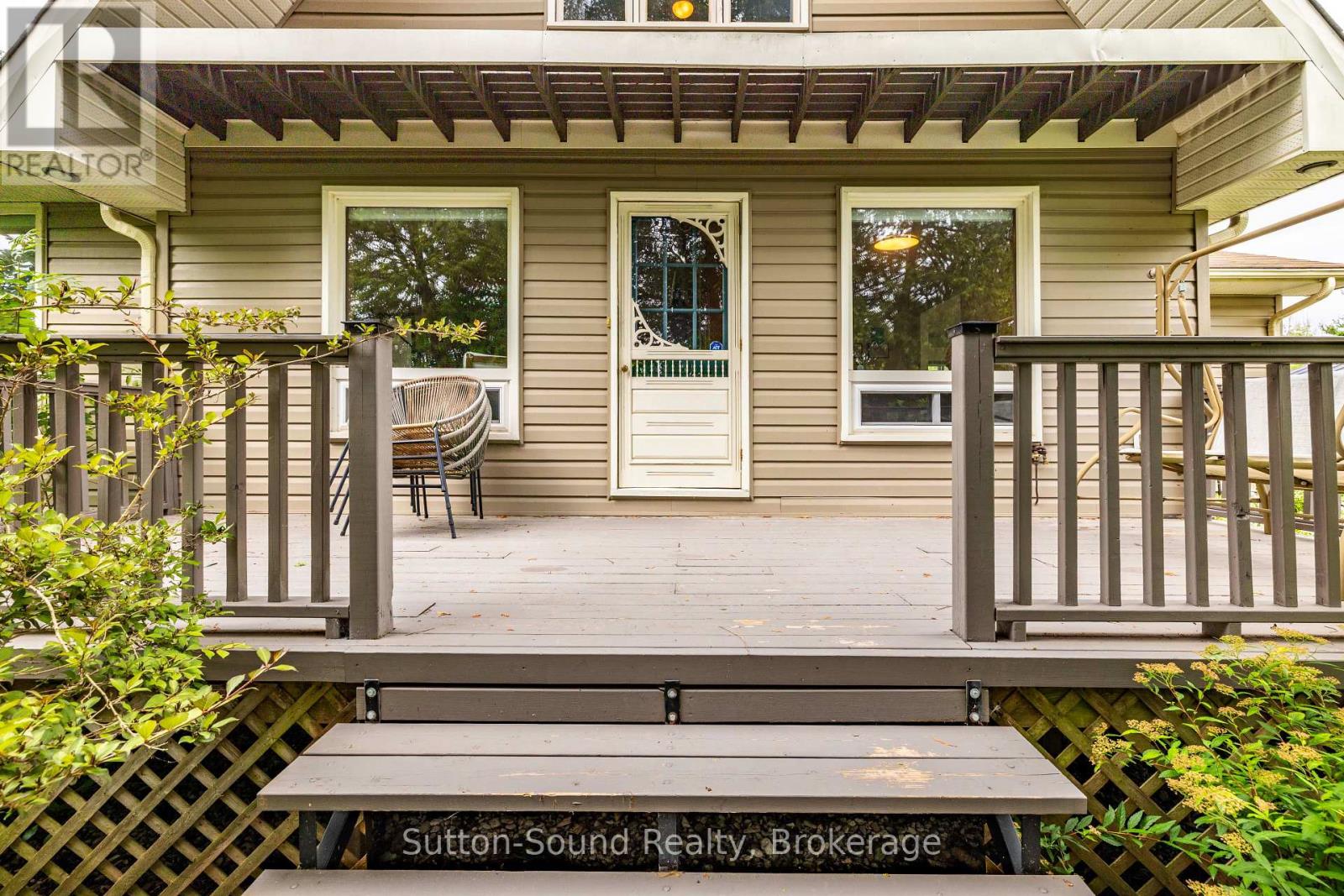 444 Balmy Beach Road, Georgian Bluffs, Ontario N4K 5N4 - Photo 2 - X13717024