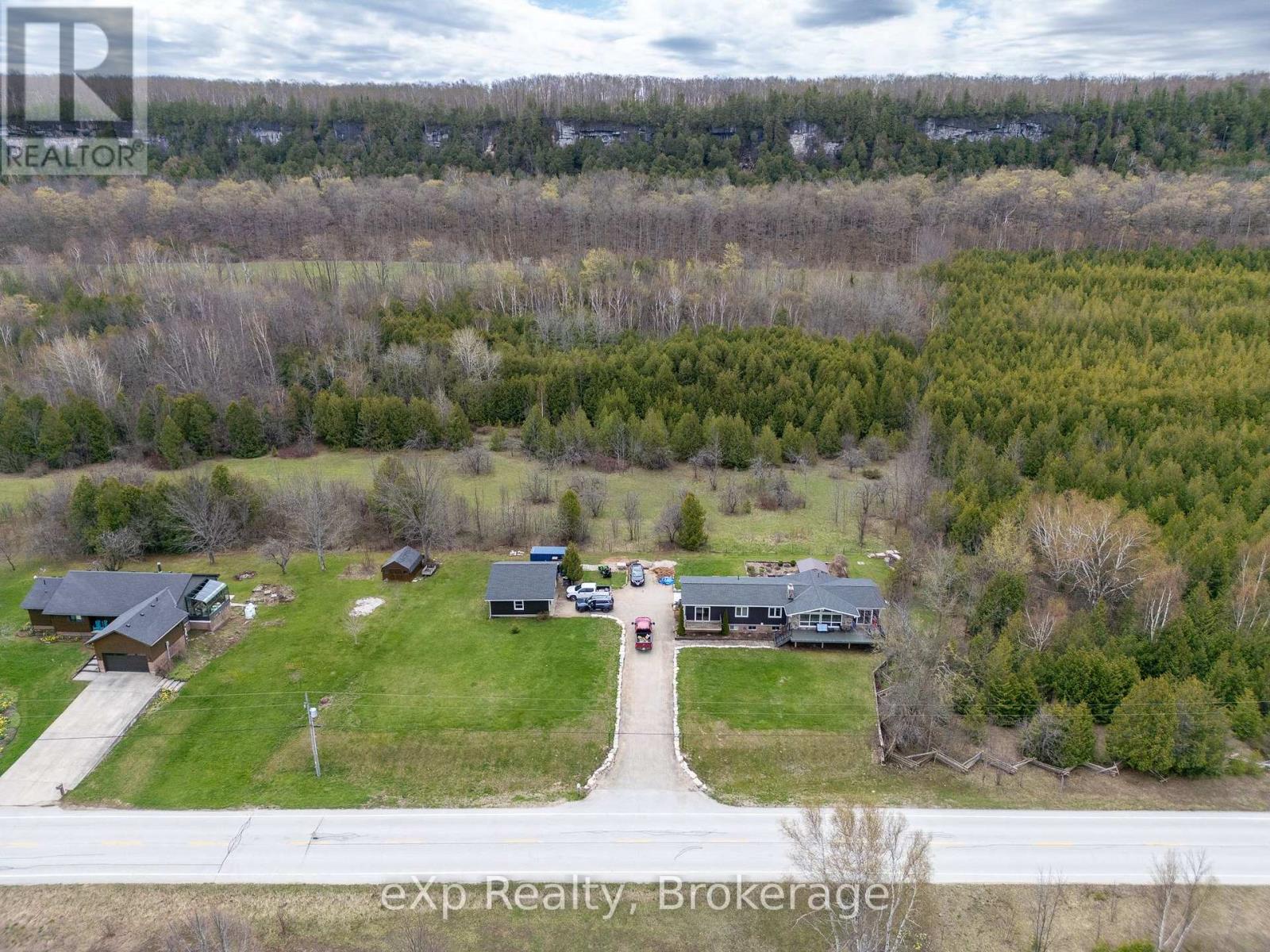502754 Grey Road 1, Georgian Bluffs, Ontario  N0H 2T0 - Photo 2 - X13717090