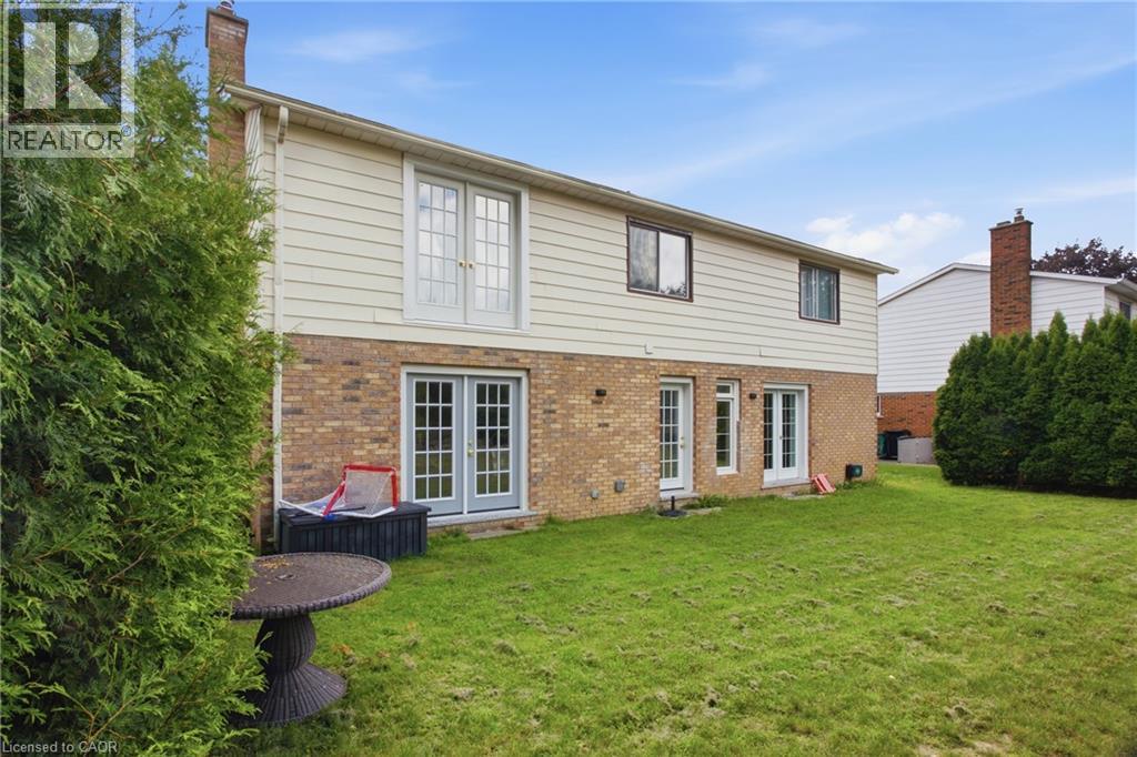 416 Clairbrook Crescent, Waterloo, Ontario  N2L 5V7 - Photo 47 - 40858145