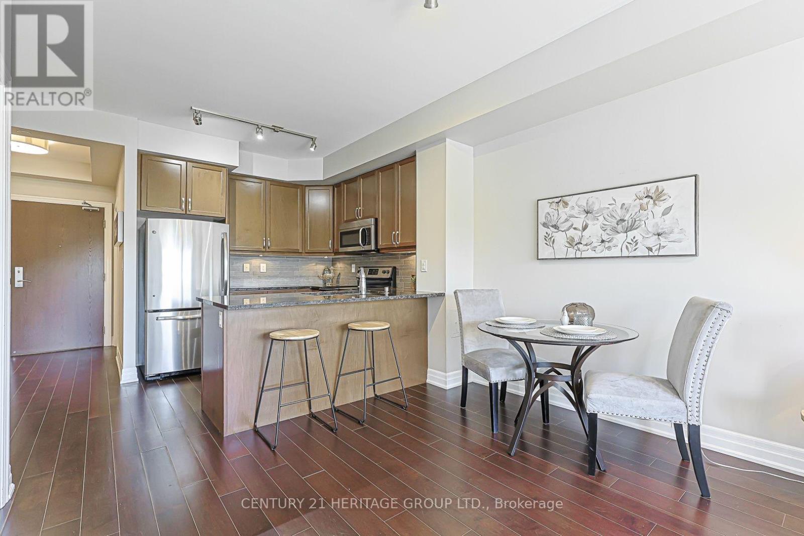 210 - 111 Civic Square Gate, Aurora, Ontario  L4G 0S6 - Photo 17 - N13716988
