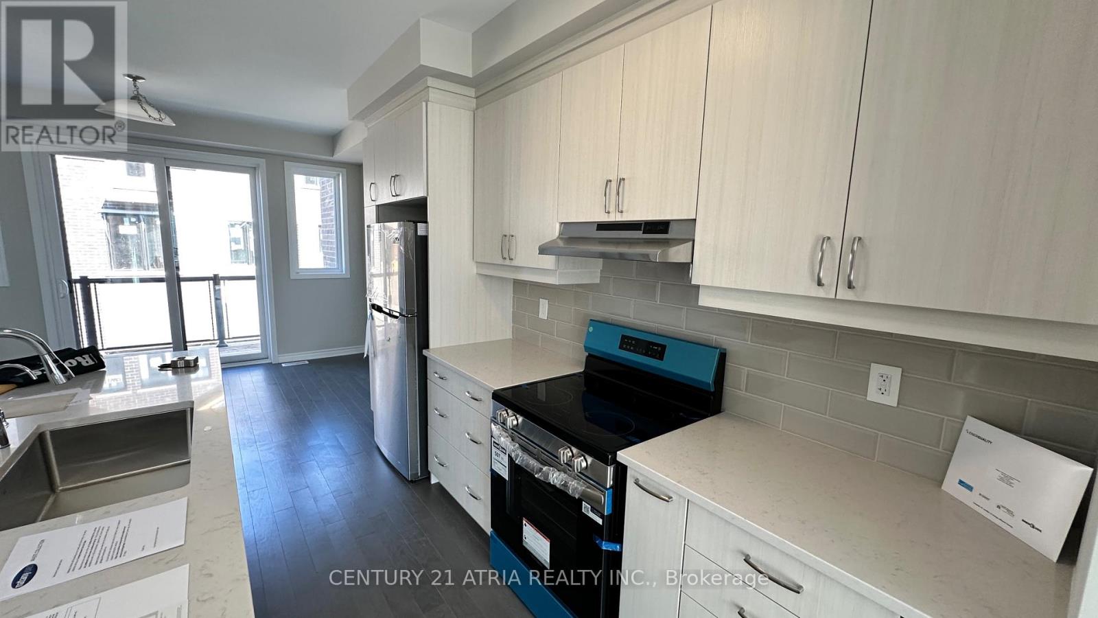 334 Stony Hill Boulevard, Markham, Ontario  L6C 3S3 - Photo 4 - N13717108