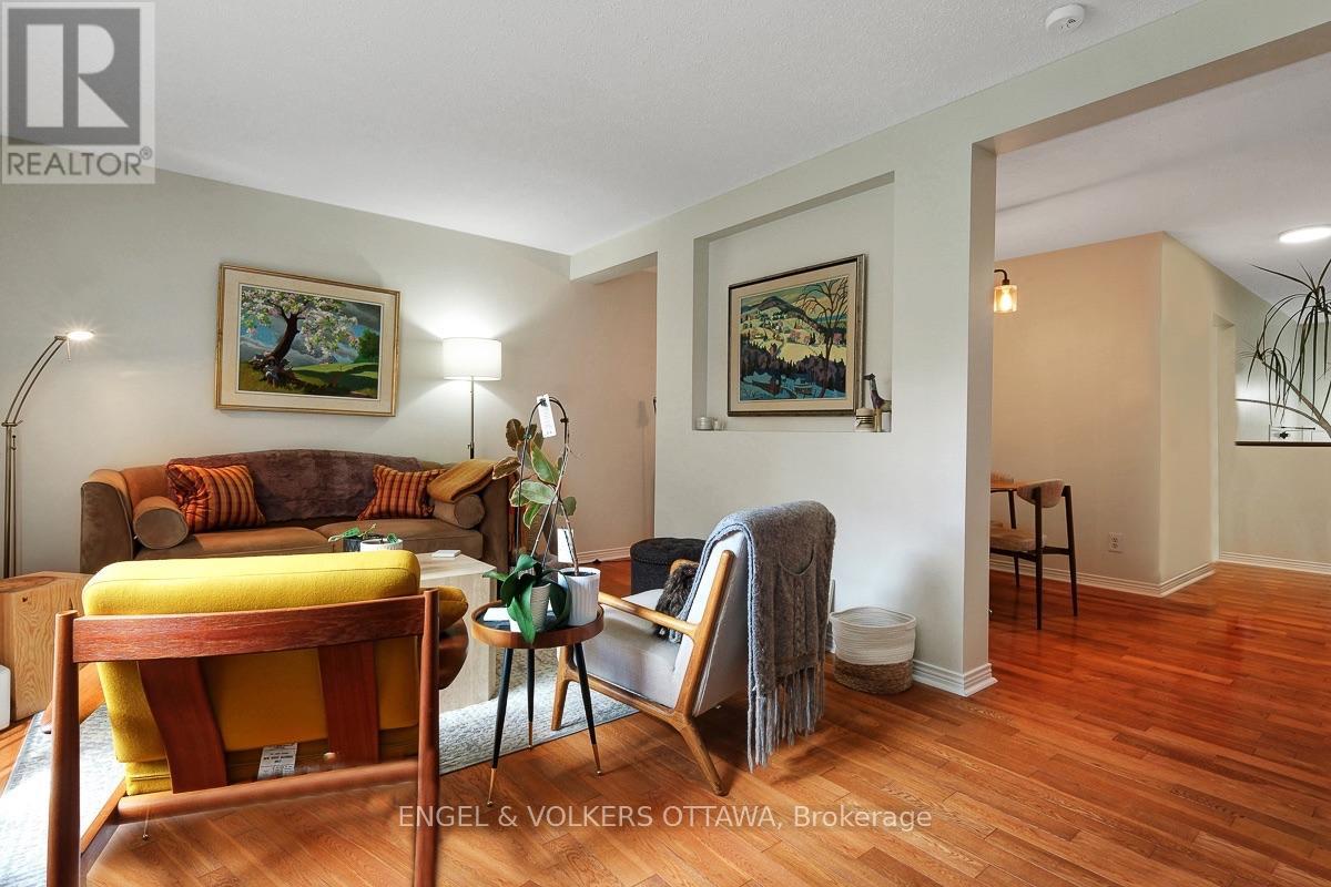 381 Verdon Private, Ottawa, Ontario  K1T 3A3 - Photo 10 - X13716974